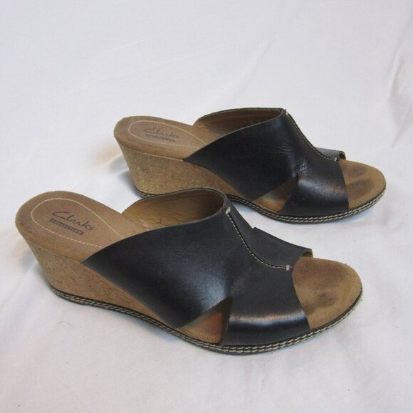 Clarks Collection Soft Cushion Black Leather Slip-On Cork Wedge Heel Sandals 9.5 - Picture 1 of 9
